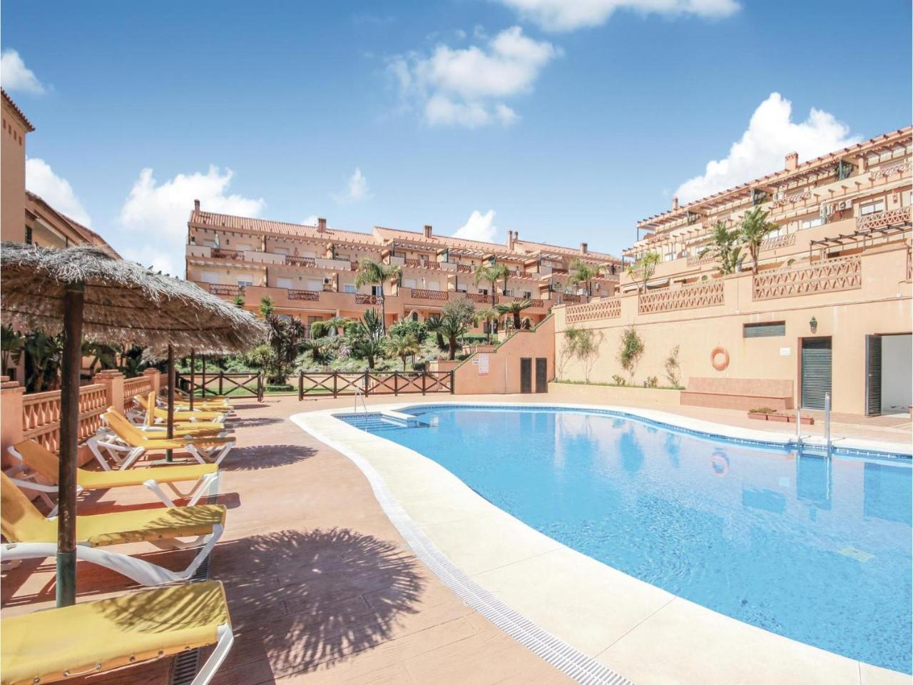 Beautiful Apartment In Mijas Costa With 2 Bedrooms, Outdoor Swimming Pool And Swimming Pool La Cala De Mijas Bagian luar foto